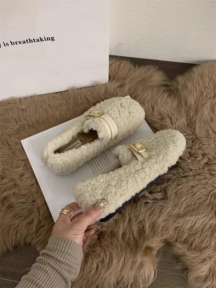 Xiaoxiangfeng lamb fleece-soled fluffy shoes for women's outer wear 2025 autumn and winter new belt buckle soft-soled Doudou maternity cotton shoes