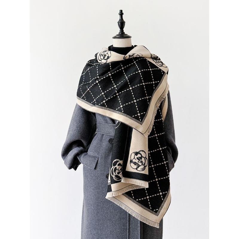 Scarf Fashion Flower Print Women's Faux Wool Wrap Head Shawl Autumn and Winter Warm Gift, Scarf Women's Winter Cashmere