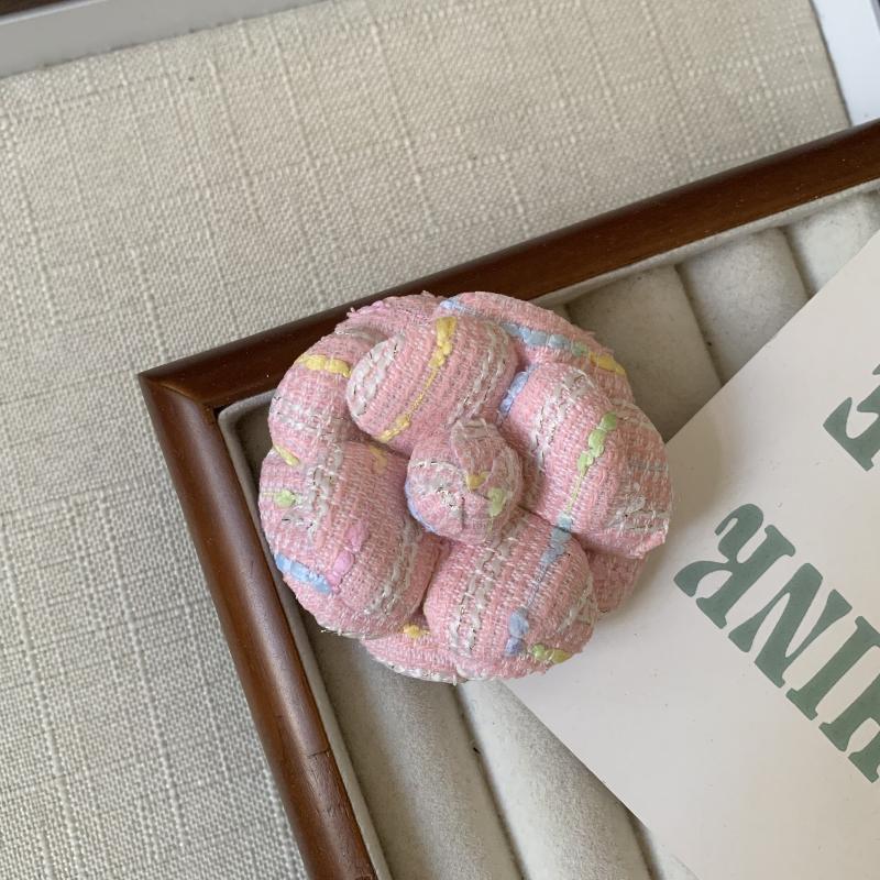 French Style Fabric Camellia Brooches Vintage Elegant Flower Lapel Pins For Women Fashion Wedding Party Badge Accessories Gifts