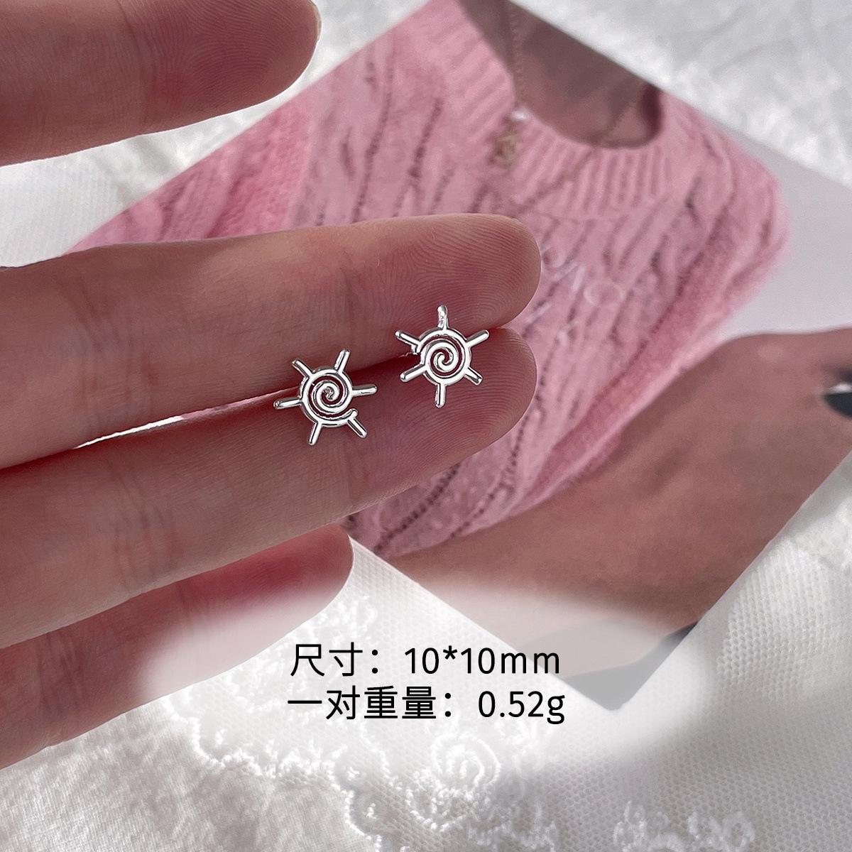 

Mori small fresh flower silver needle earrings women s exquisite versatile love bow earrings high-end earrings 925 silver needles