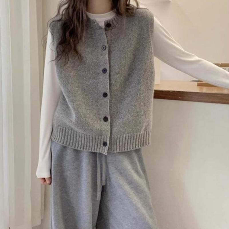 Round Neck Single Breasted Sleeveless Knit Vest Women Spring Autumn Korean Style Chic Grey Waistcoat Outerwear