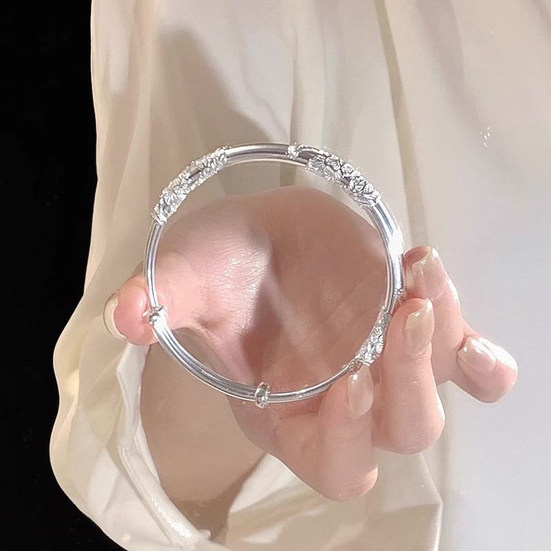 High-End Versatile Light Luxury Women s Brocade Bracelet - Adjustable, Fashionable, Young Style Jewelry