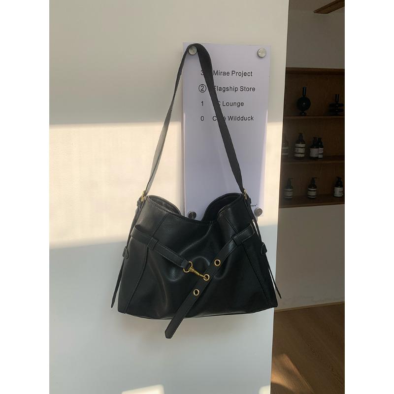 

Maillard retro tote bag autumn and winter new fashionable simple shoulder crossbody large capacity casual bag чёрный