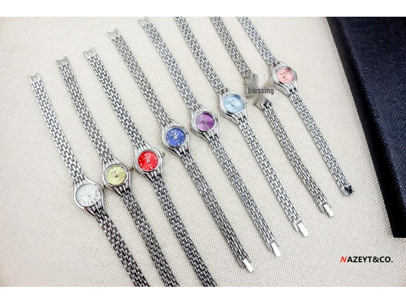 Reloj de pulsera de estilo coreano para estudiantes: bonito reloj de cuarzo con correa fina para damas.