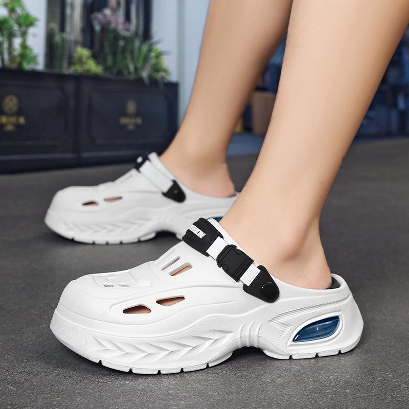 Herren EVA Sommer-Schlupf-Sandalen: Dicke Sohle, für drinnen und den Strand geeignet