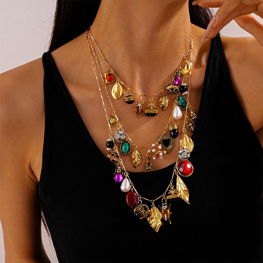 Retro Inlaid Diamond Heart & Insect Geometric Necklace for Women - Exaggerated Multi-Element Design