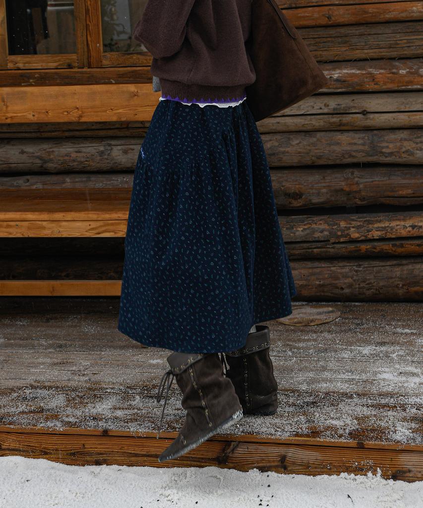 Pigment Winter Flower Cutout Skirt (Kysk2508123)