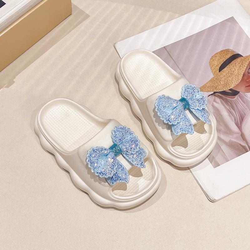 Kreskówkowe, miękkie, antypoślizgowe sandałki plażowe dla dzieci z pianki EVA