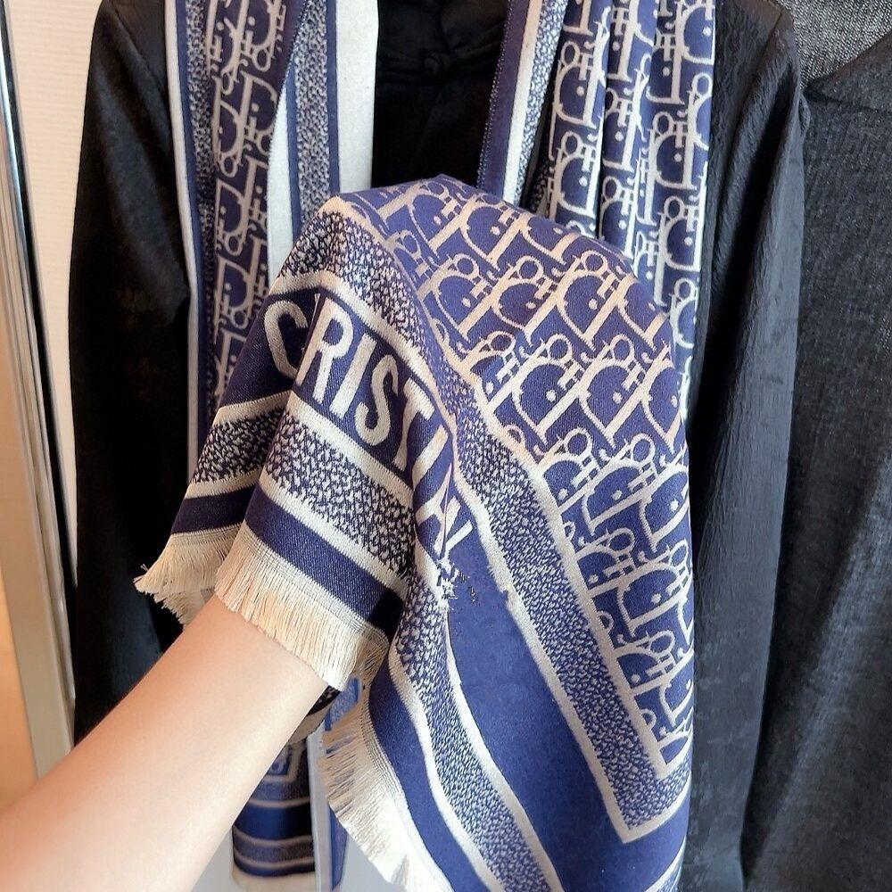 Women's Tencel Cotton Shawl Neck Warmer: Versatile Autumn/Winter Outerwear for Air-Conditioned Rooms