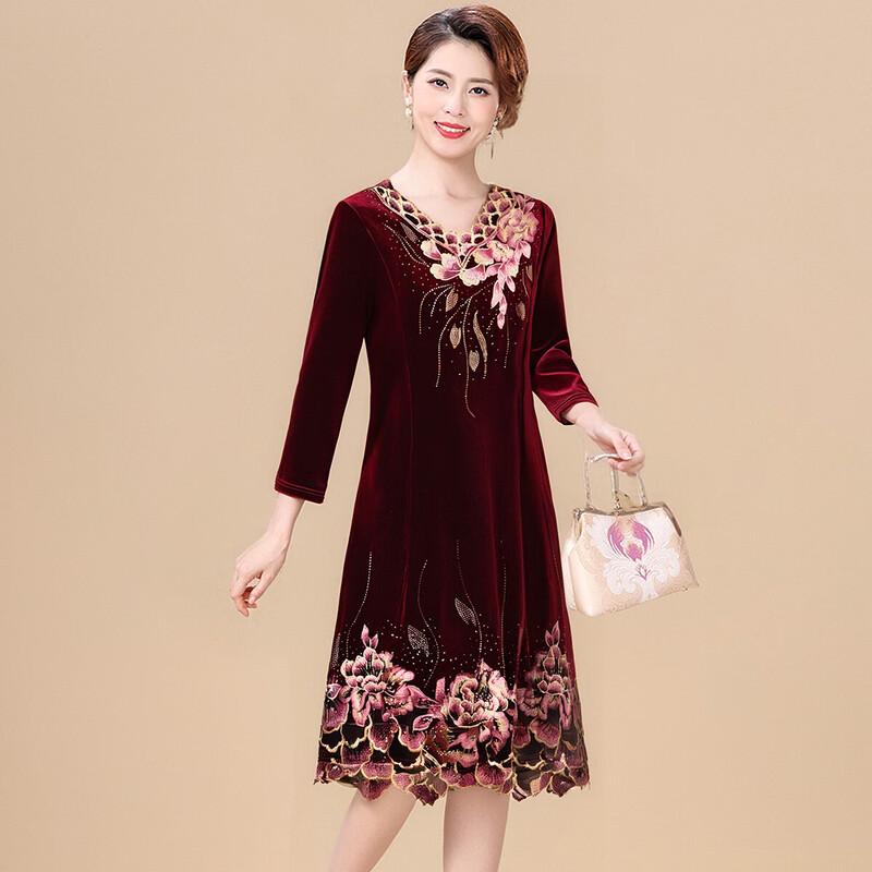 XUEXI Elegant Gold Velvet Mid-Length Banquet Dress