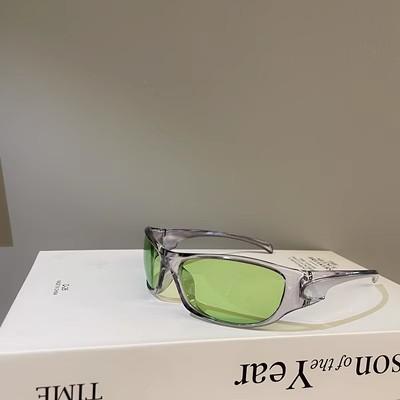 Latest Y2K Punk Sun Glasses for For Ladies Designer Oval Goggle Girls Luxury Sun Glasses 2000S UV400 Mirror Stylish Eye Glasses Gifts