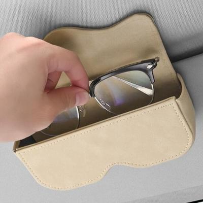 Magnetische Multifunktions-Brillenclips Auto Brillenetui Automatisches Schließen Rutschfest Auto Sonnenblende Brillenhalter Autowerkzeuge
