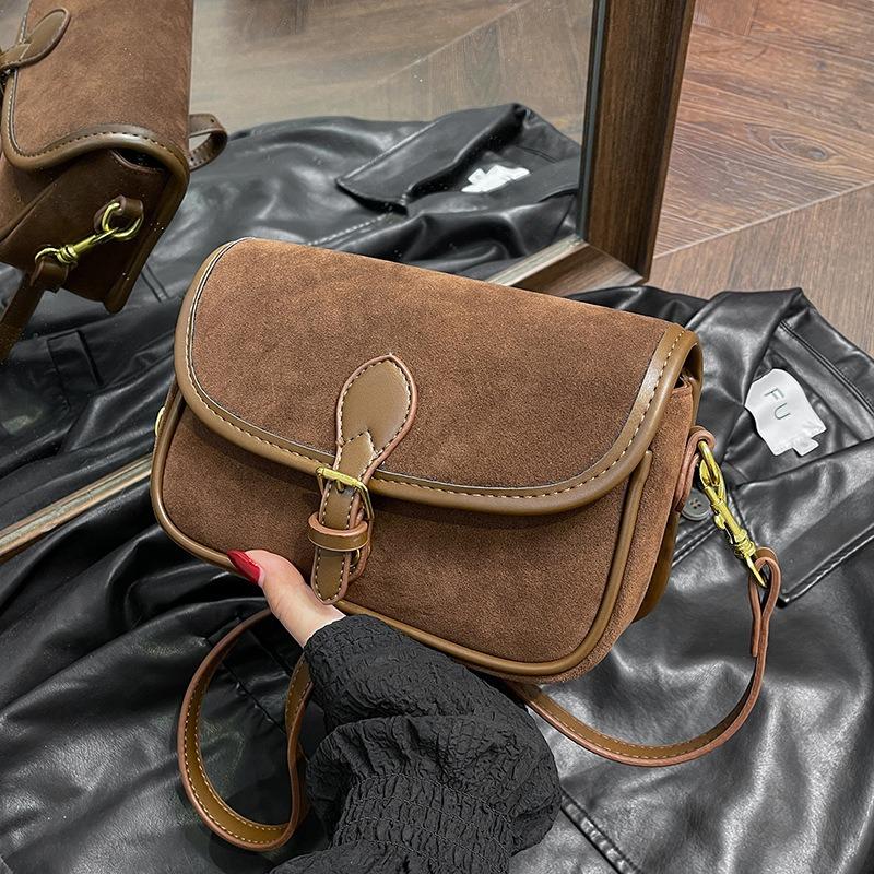 Textured light luxury small bag women's bag new popular retro messenger bag fashionable shoulder underarm bag small square bag