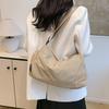 Autumn new solid color large capacity small square bag sports fashion simple leisure commuting shoulder messenger bag