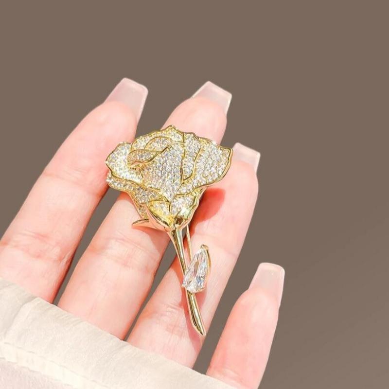 1 Broche Delicado de Rosa para Mulheres Homens Broches Fofos de Flor Planta Incrustados Zircônia Joias Acessórios da Moda Presentes de Festa