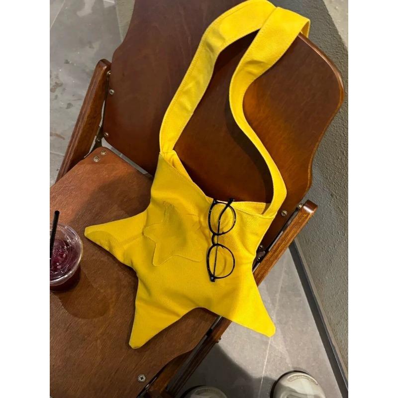 

Милая сумка кроссбоди в форме звезды — это портативная и практичная сумка в форме пятиконечной звезды для поездок на работу. жёлтый