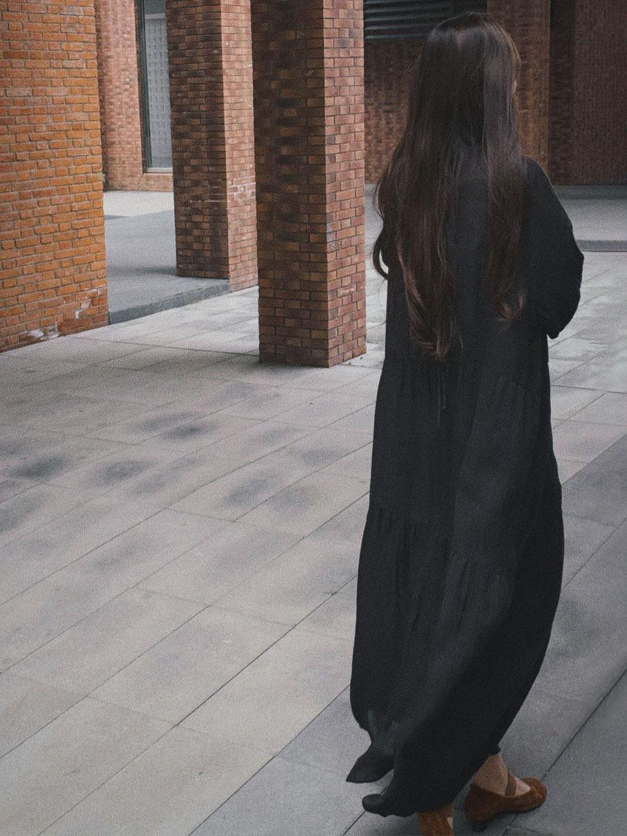 

SuZhen Spring/Summer Witch Black Dress - Seven-Sleeve Linen Tencel, Half-High Collar, Long and Flowy. One Size (suitable for 90-138 jin)