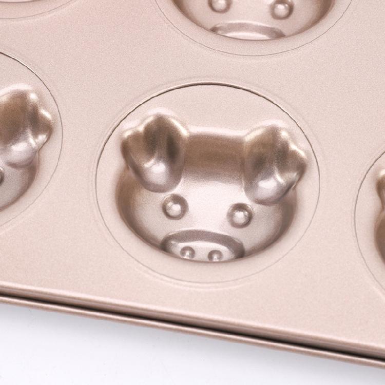Carbon Steel Material Muffin Pan Baking Moulds Cake Pan for Kitchen Oven Baking
