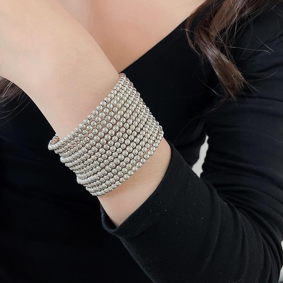 Elegantes mehrschichtiges geometrisches Armband: Luxuriöser, Personalisierter Design- und Kühner Grenzüberschreitender Statement-Schmuck