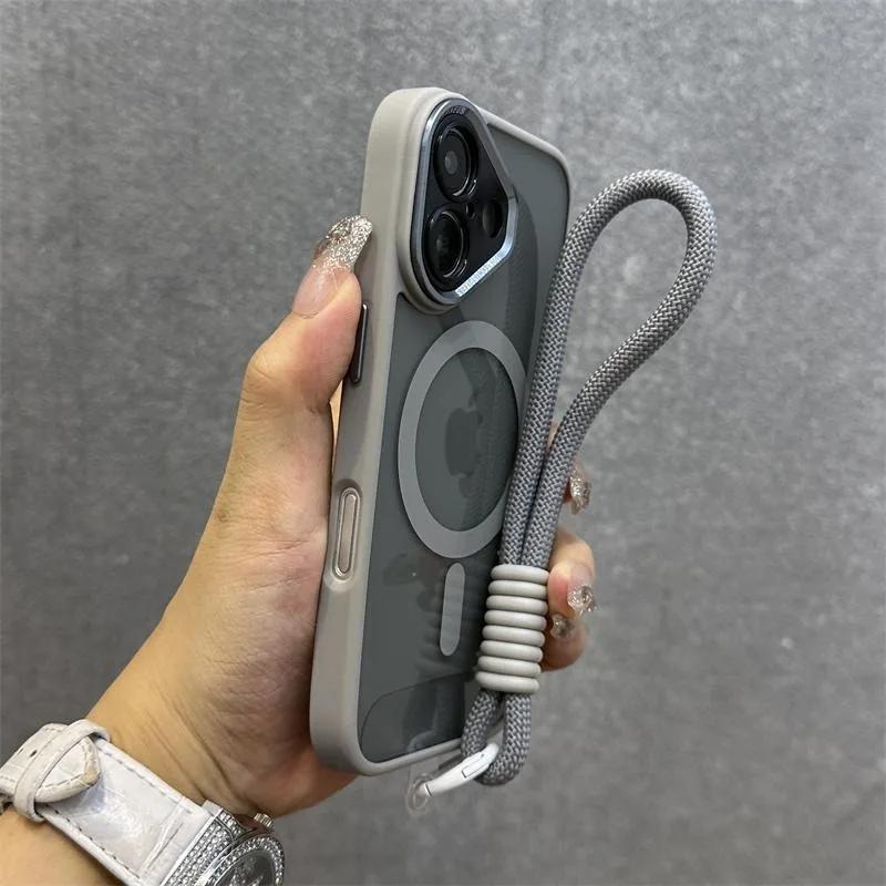 Luxury Wristband Magsafe Transparent Phone Case for iPhone 11 15 14 13 12 16 17 Pro Max Lanyard phone Magnetic anti drop