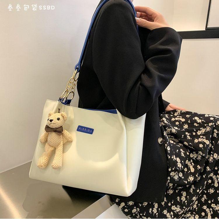 Class Tote Bag Women's New Trendy High-end Shoulder Bag Large Capacity Fashionable Versatile Commuter Bag