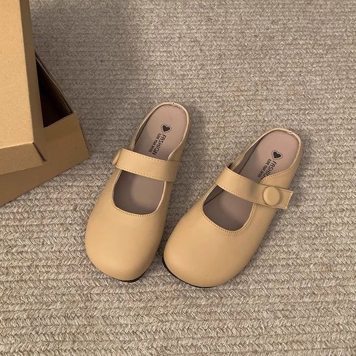 Fashion versatile super fire soft bottom cool slippers women's summer 2025 new niche flat bottom bag head half drag women's outer wear