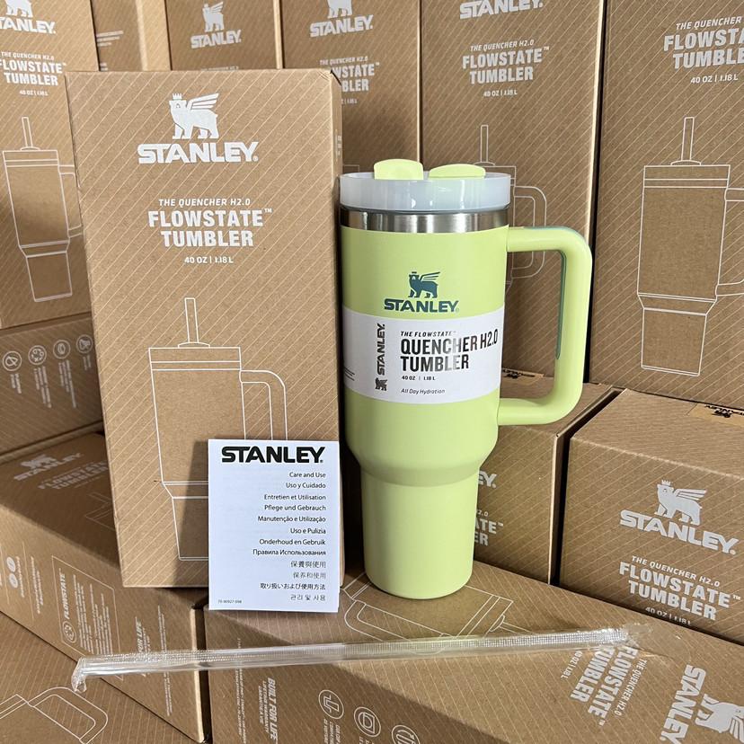Kubek termiczny Stanley 2. generacji 40oz ze stali nierdzewnej z uchwytem o dużej pojemności w stylu amerykańskim