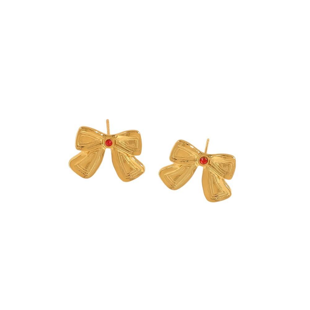 European and American flower earrings retro style pearl earrings women's electroplated stainless steel gold stud earrings light luxury high sense