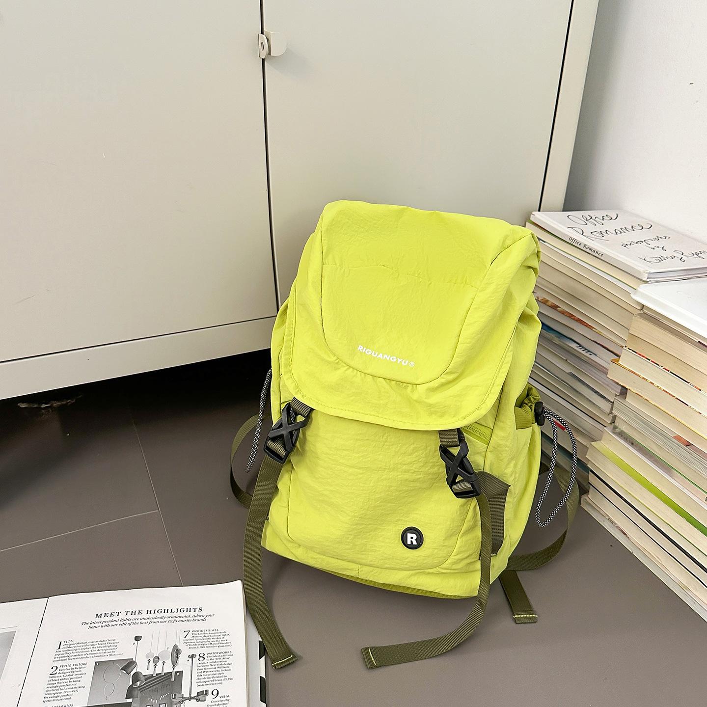 

Fashion Men S And Women S Lightweight Hiking Bag Casual Simple Multi-Functional Daily Outdoor Backpack лайм-зеленого кольору