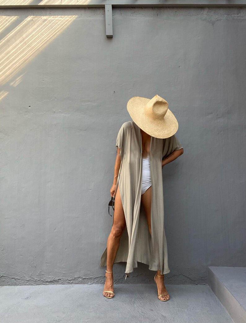 

Женская свободная пляжная куртка - солнцезащитный кардиган и купальник-накидка One Size