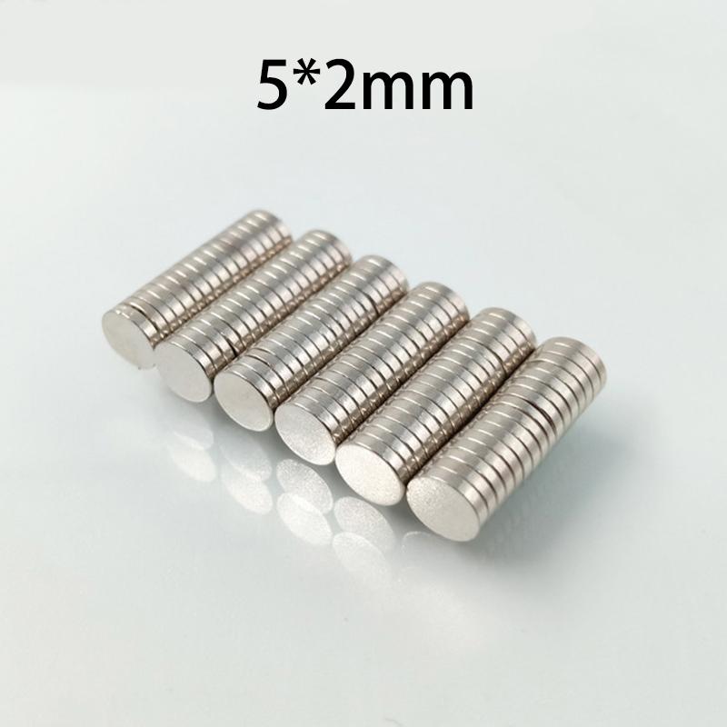 

10pcs 10 x 2mm & 5 x 2mm Thin Round Magnets - Disc Magnets, Magnets for Crafts, DIY, Whiteboard, Office