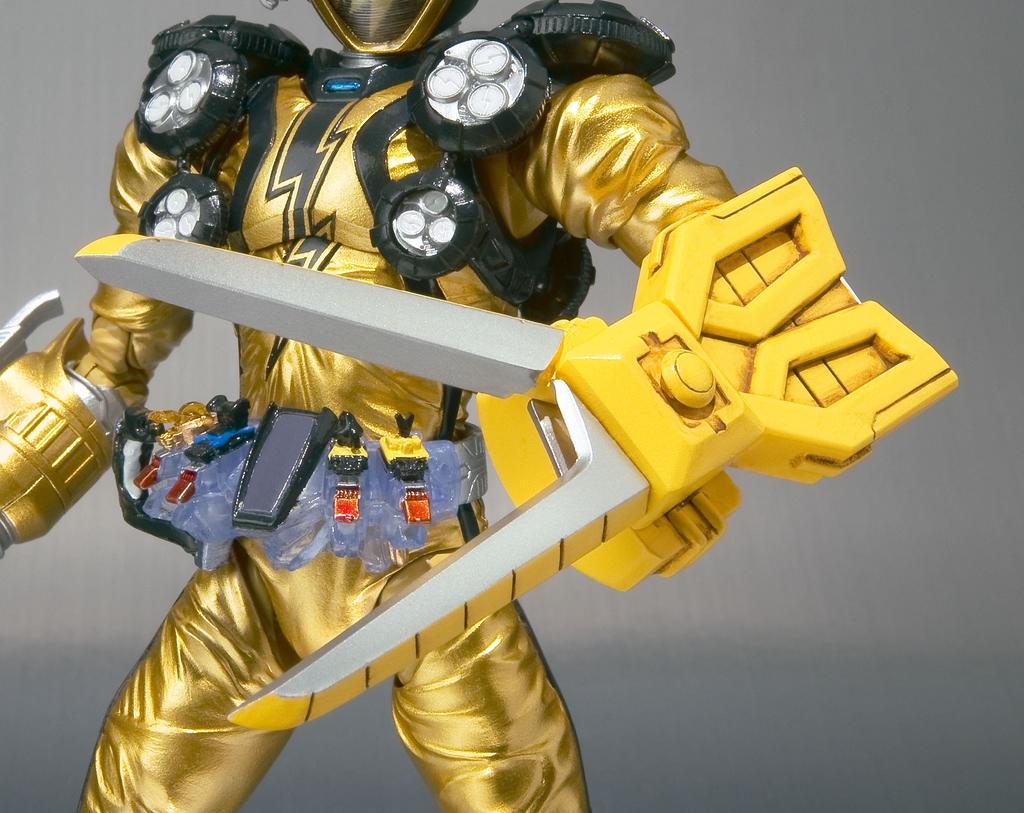 TAMASHII NATIONS Kamen Rider Fourze Electric States SHFiguarts