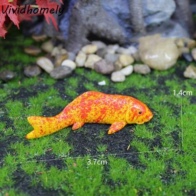 Geschenk für Kinder Cartoon Mini Koi-Fisch Verzierung Harz Handwerk Niedliche Karpfen Figuren Simulation DIY Kleine Fisch Statue Aquarium