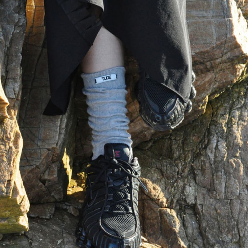 TUDE LOGO SOCKS GREY