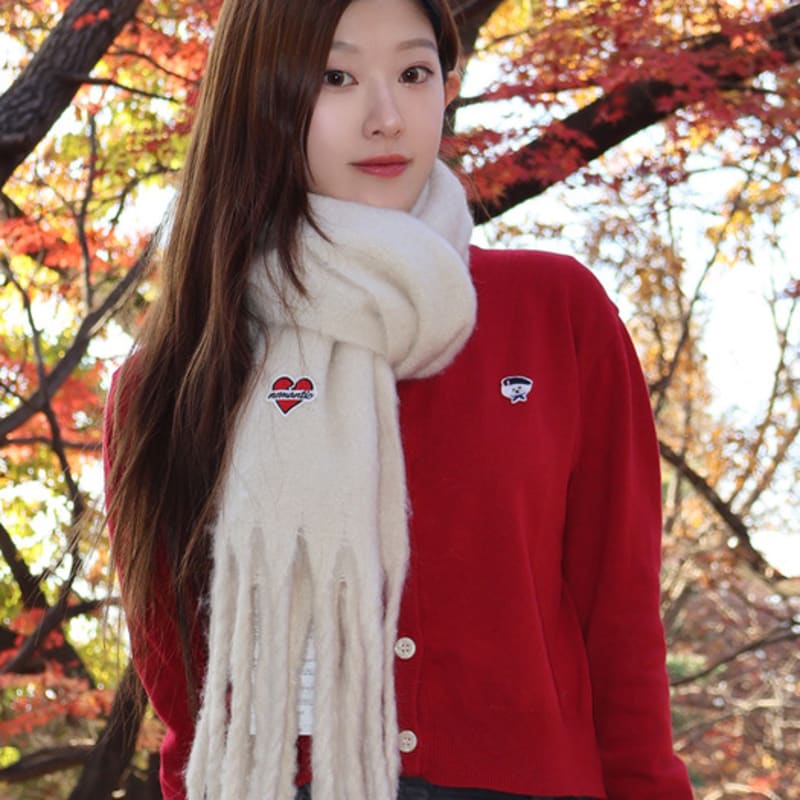 

beyondcloset Normantic Logo Brush Garment Muffler Ivory FREE