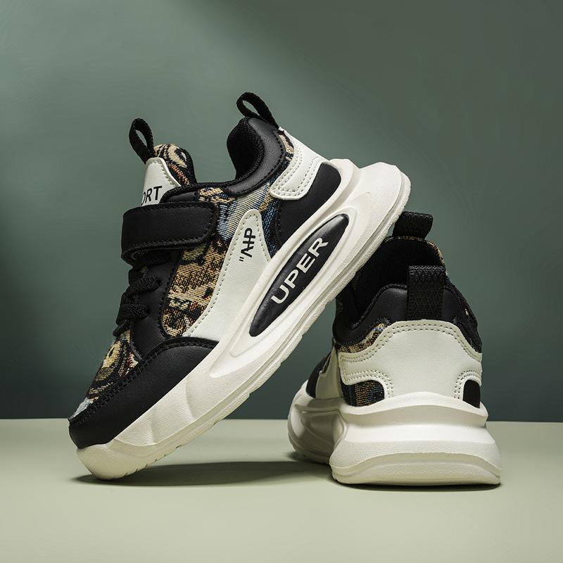 Sneakers Boys Shoes 2025 Autumn New Boys Board Shoes Middle and Older Children's Students Soft-soled Casual Shoes Running Shoes
