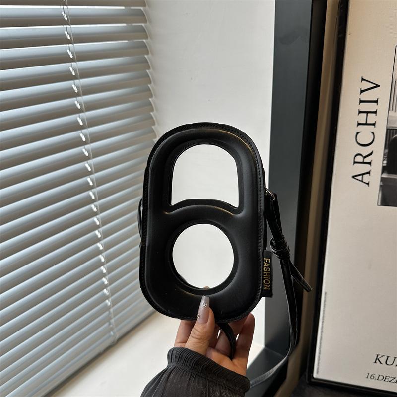 

Summer new simple solid color niche design mobile phone bag trend cute funny shoulder messenger bag woman чёрный