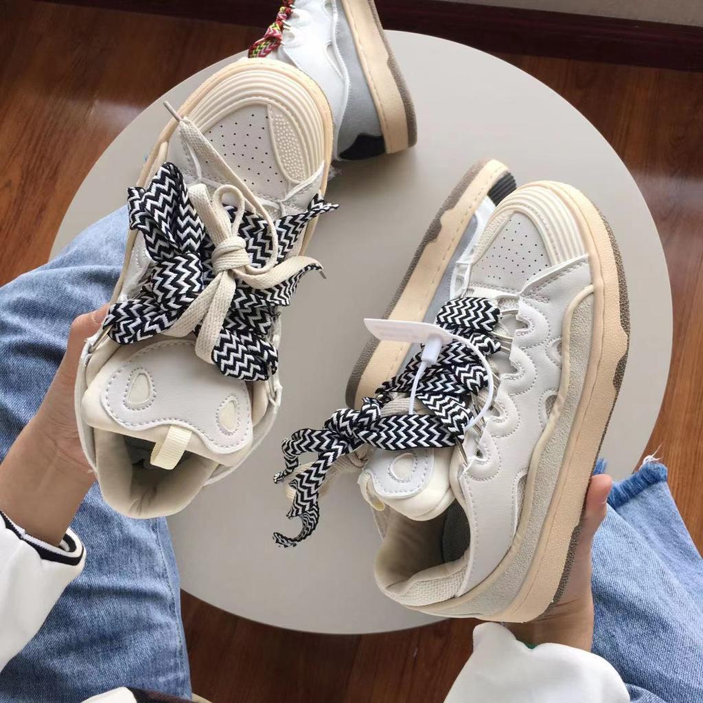 Bread Shoes Versatile for Couples Trendy Board Shoes Niche Design Breathable Retro Japanese Sports Shoes