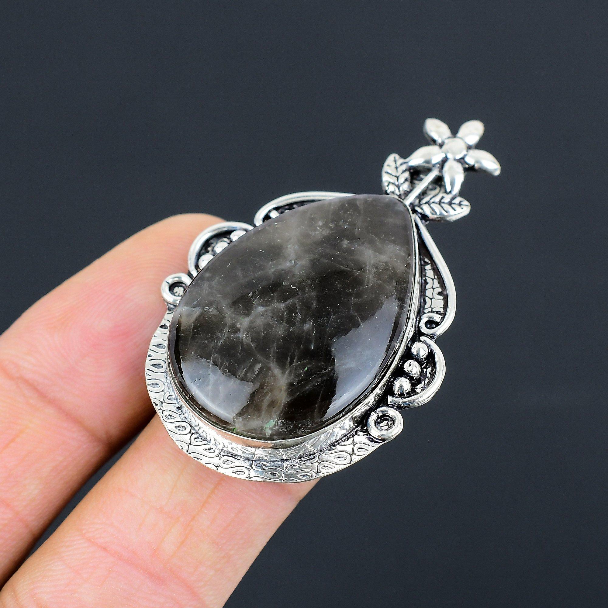 Black Seraphinite Stone Handcrafted Flower Solitaire Ring Size 7.5 925 Silver 7.5
