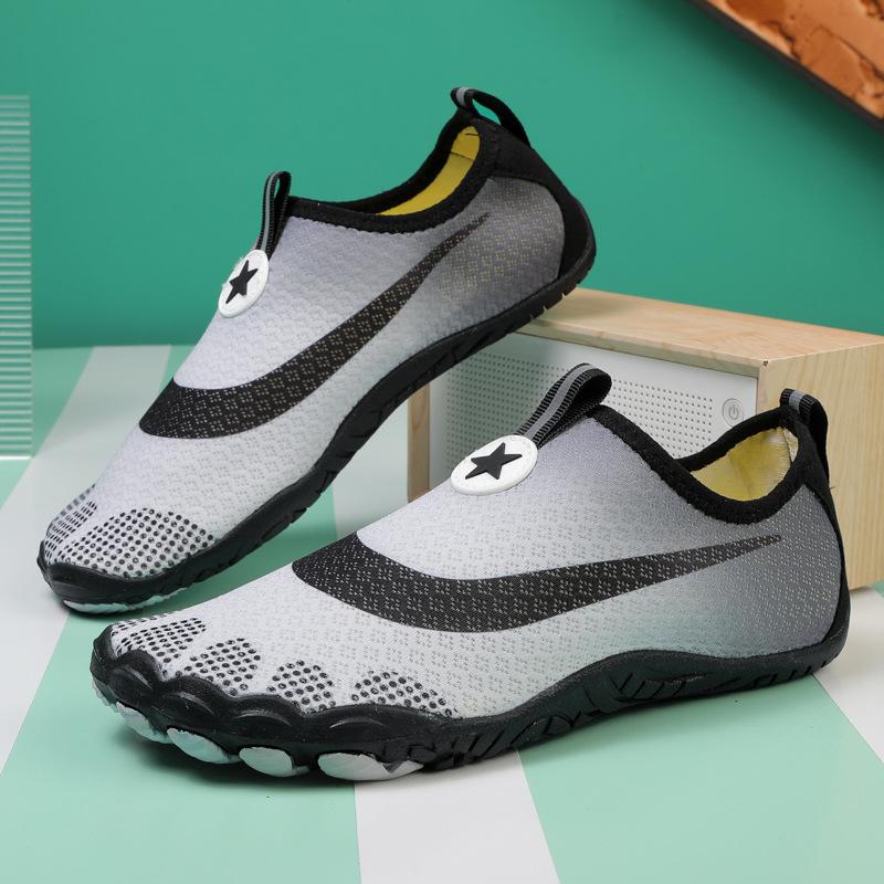 

Новая обувь для йоги женская легкая тренировочная скакалка приседания обувь для улицы велосипедная обувь мужская специальная для фитнеса для беговой дорожки в помещении 46 чёрный