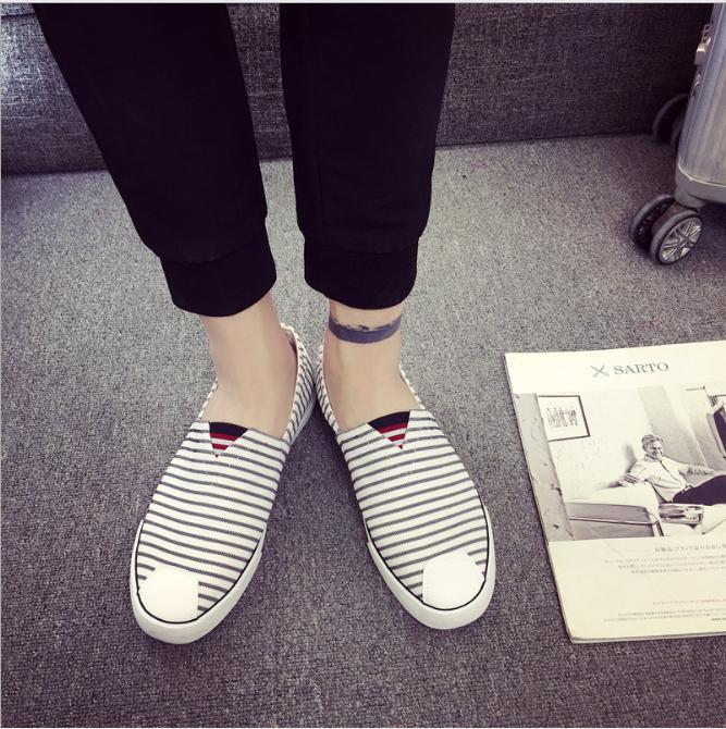 Nowe buty w paski na wiosnę jesień wsuwane płaskie buty oddychające codzienne męskie buty codzienne płaskie