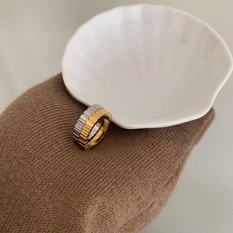 Titanium Steel No Fading Fashion Ins Gold and Silver Color Stripes Index Finger Ring Fashion Simple Cold Style Fancy Simple Bracelet