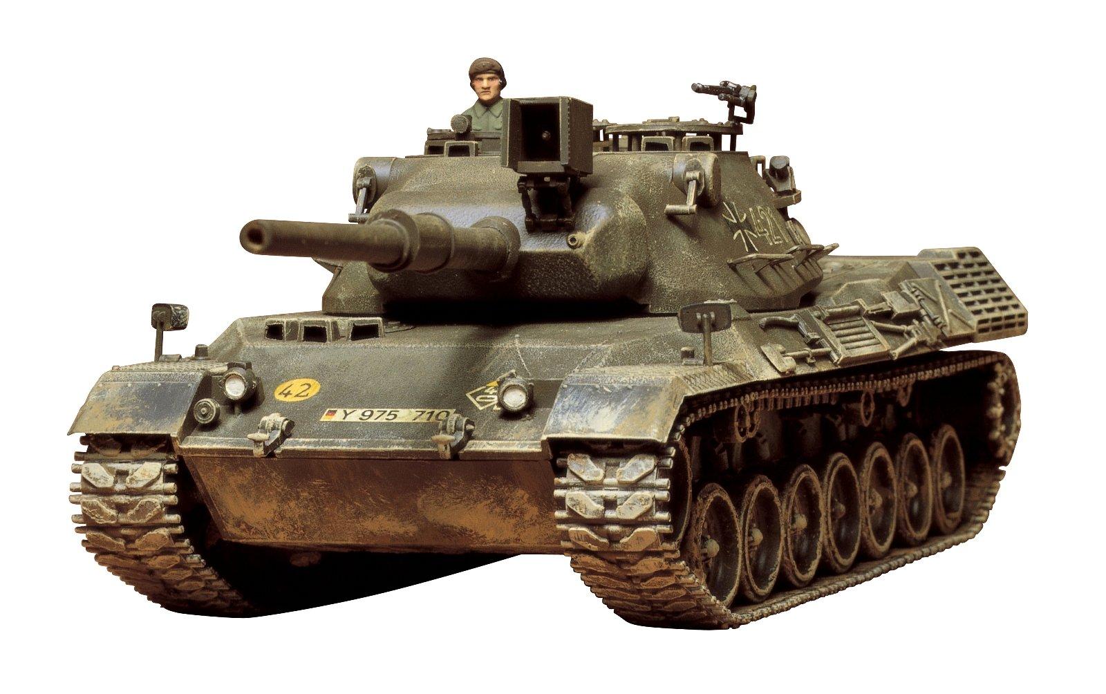 

Tamiya 1/35 Military Miniature Series No. 64 West German Army Leopard Medium Tank Plastic Model 35064