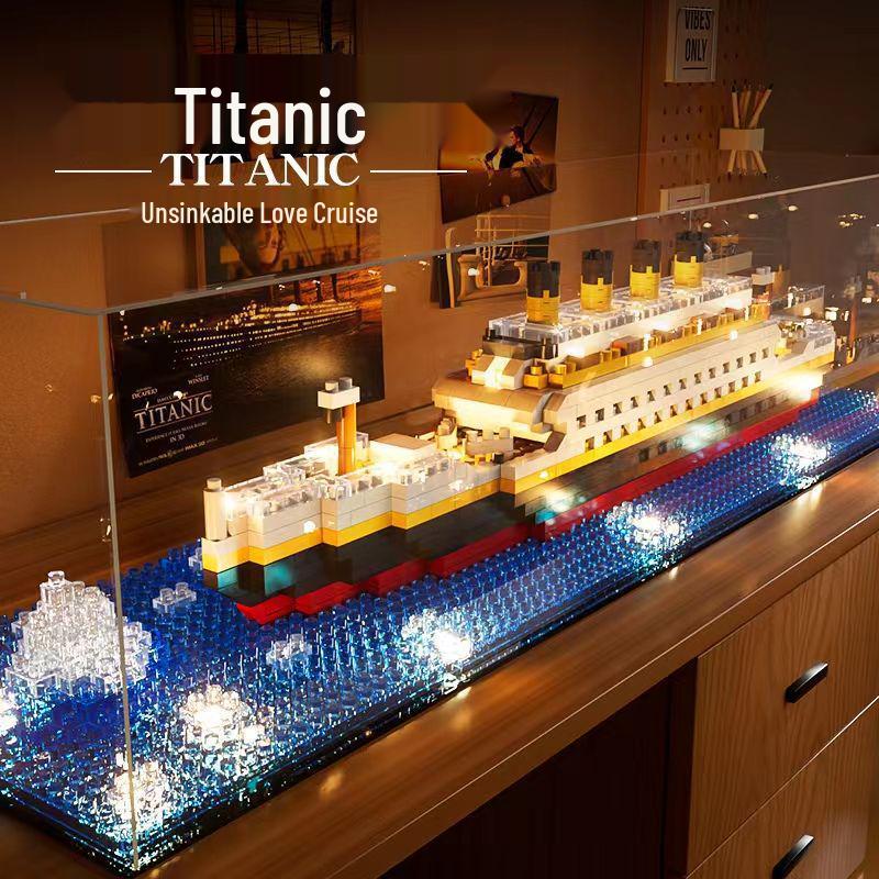 Titanic Cruise Ship Compatible Lego Bricks Desktop Ornament Toy