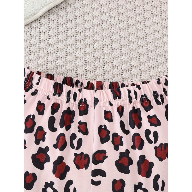 Long-Sleeve And Long-Pants Outfit for Girls | Cute Cat Design T-Shirt And Leopard Print Pants | Soft And Comfortable Set Suitable for Outdoor Wear