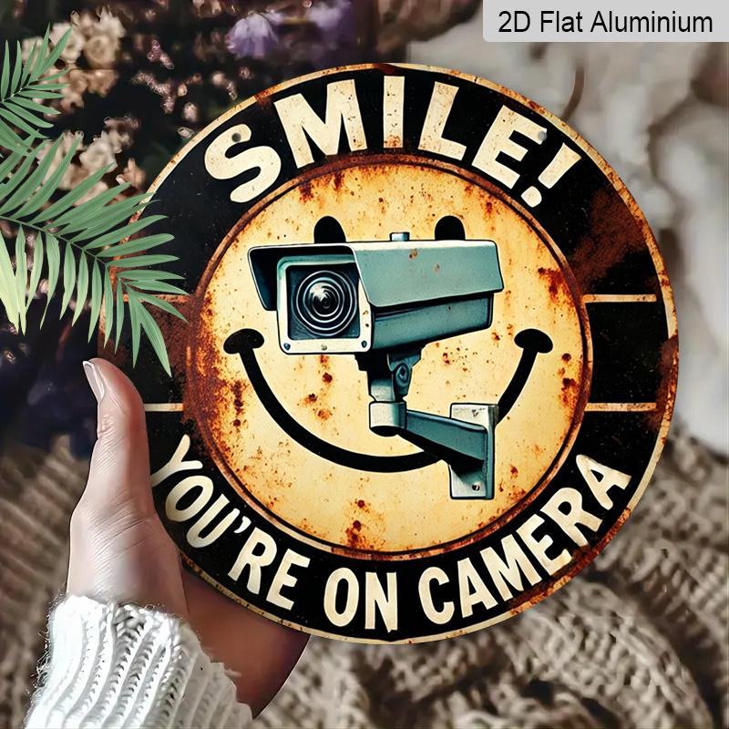 2D Flat, 1pc Round Aluminum Hanging Sign, "Smile You're On Camera" CCTV Security Camera & Smiley Face Design, Retro Distressed Warning Metal Sign