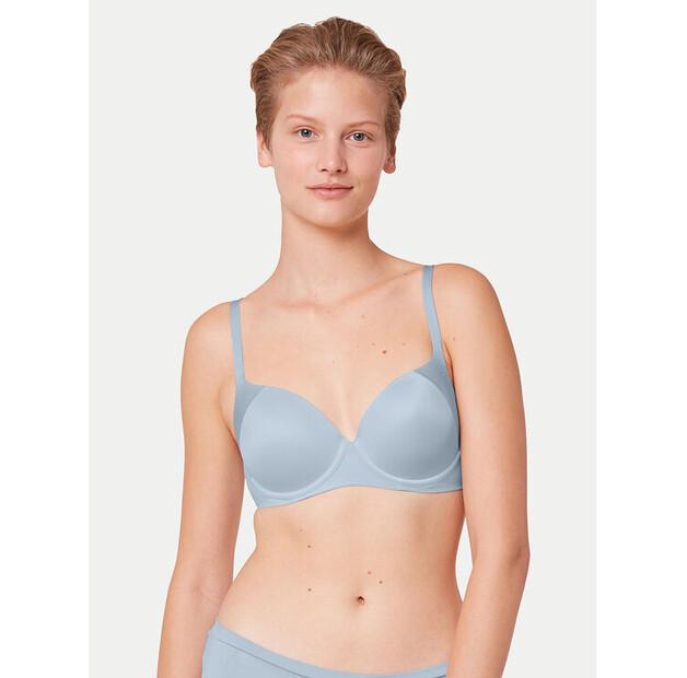 Бюстгальтер Triumph Body Make-up Soft Touch EU 85E
