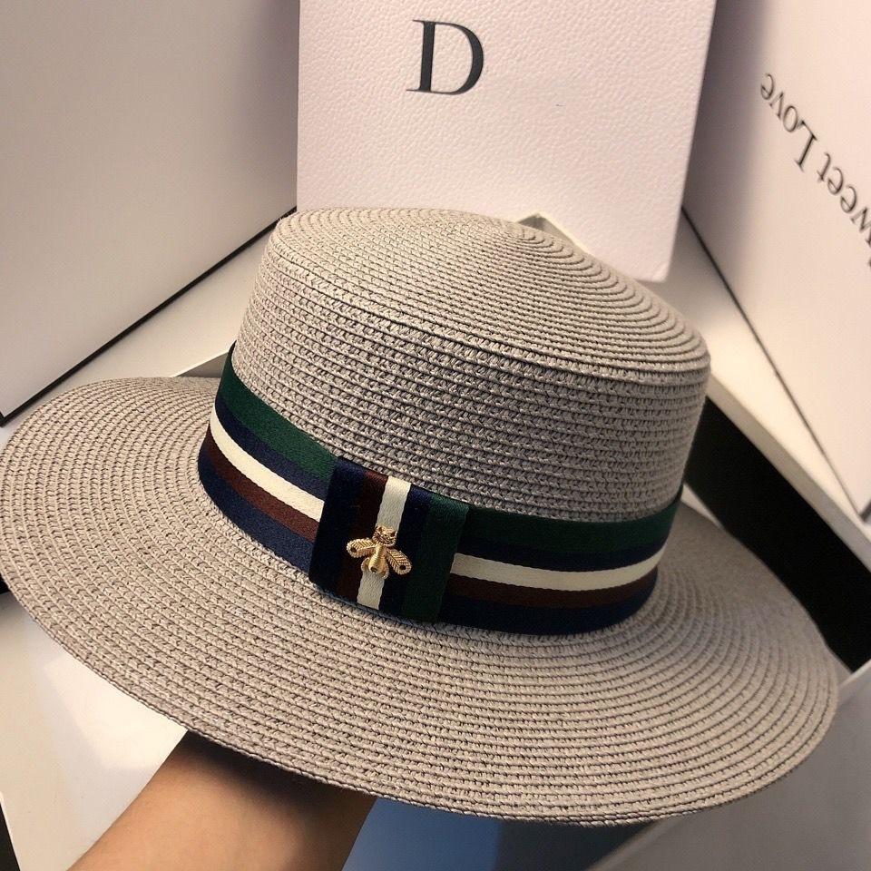 Elegante Cappello di Paglia a Tesa Piatta, Cappello Estivo da Donna Stile Britannico per Gite al Mare Protezione Solare Parasole