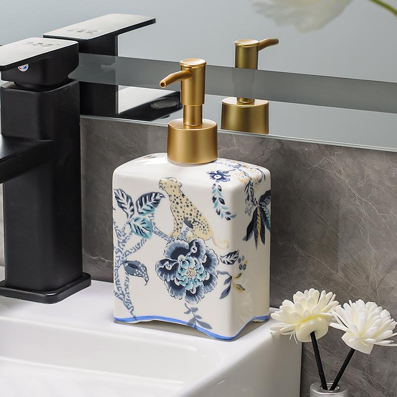 Creative Painted Flower Golden Press Soap Dispenser Exquisite Travel Portable Shampoo Bottle Home Large Capacity Lotion Bottle