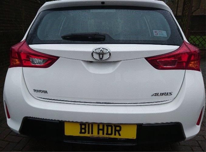 Toyota AURIS II HB - CHROME STRIP Chromed Tailgate